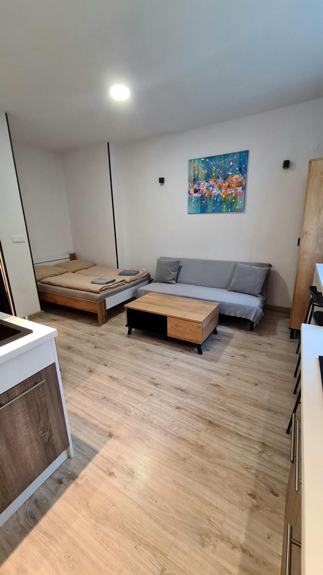 Apartman Bb-Centrum2 Банска-Бистрица Экстерьер фото