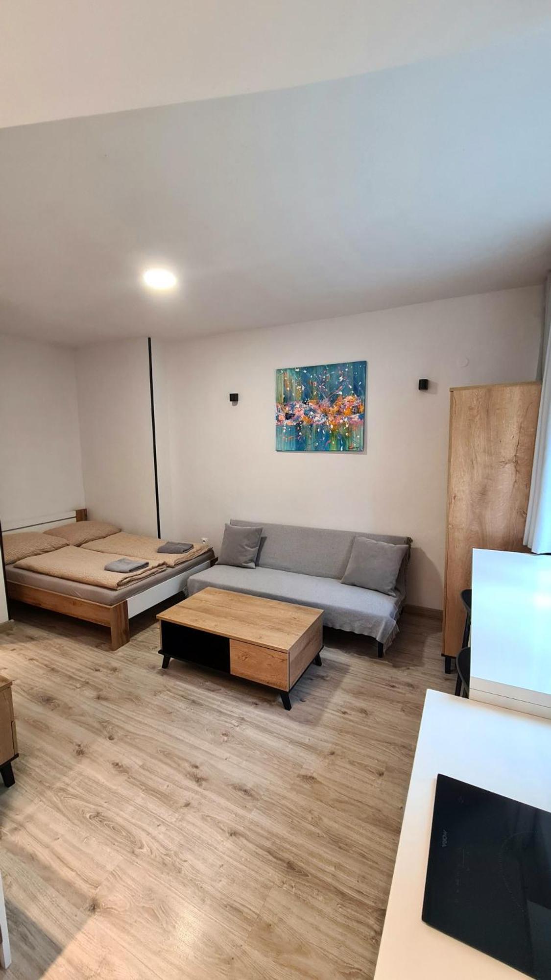 Apartman Bb-Centrum2 Банска-Бистрица Экстерьер фото